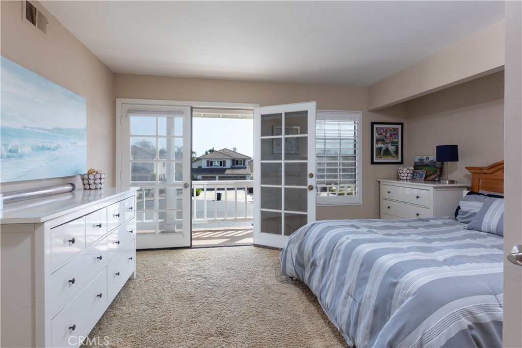 2101 Calavera Circle