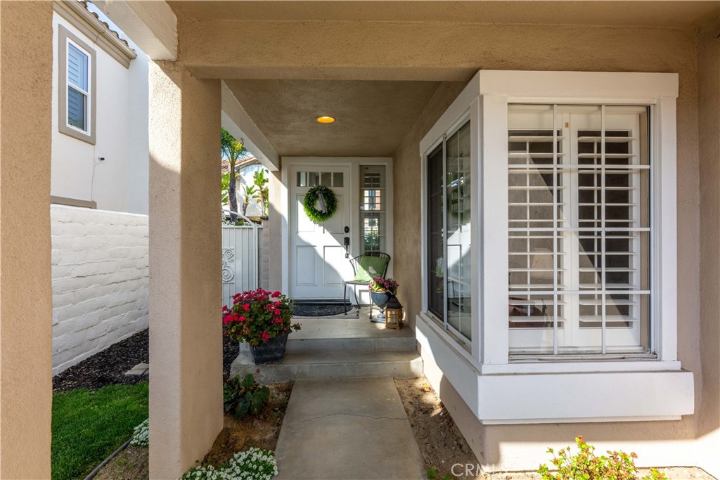 2101 Calavera Circle