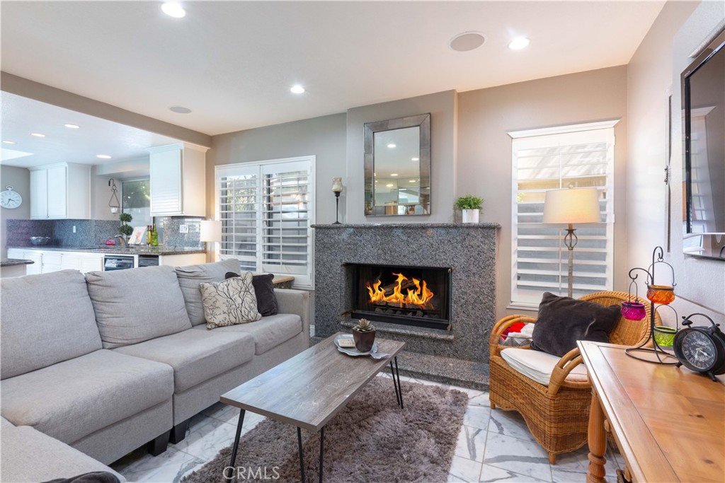 2101 Calavera Circle