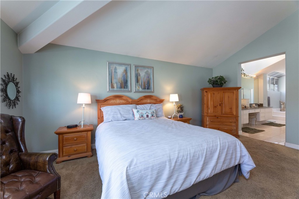 2101 Calavera Circle