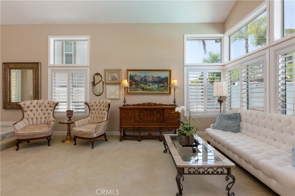 2101 Calavera Circle