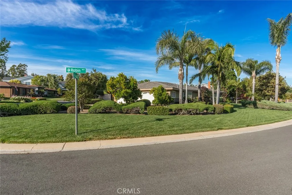 18481 Robin Way