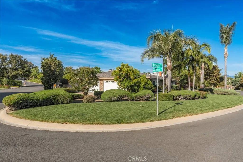 18481 Robin Way