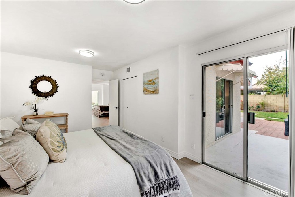 1406 S Amberwick Lane