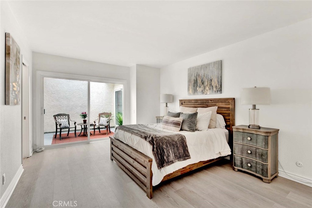 1406 S Amberwick Lane