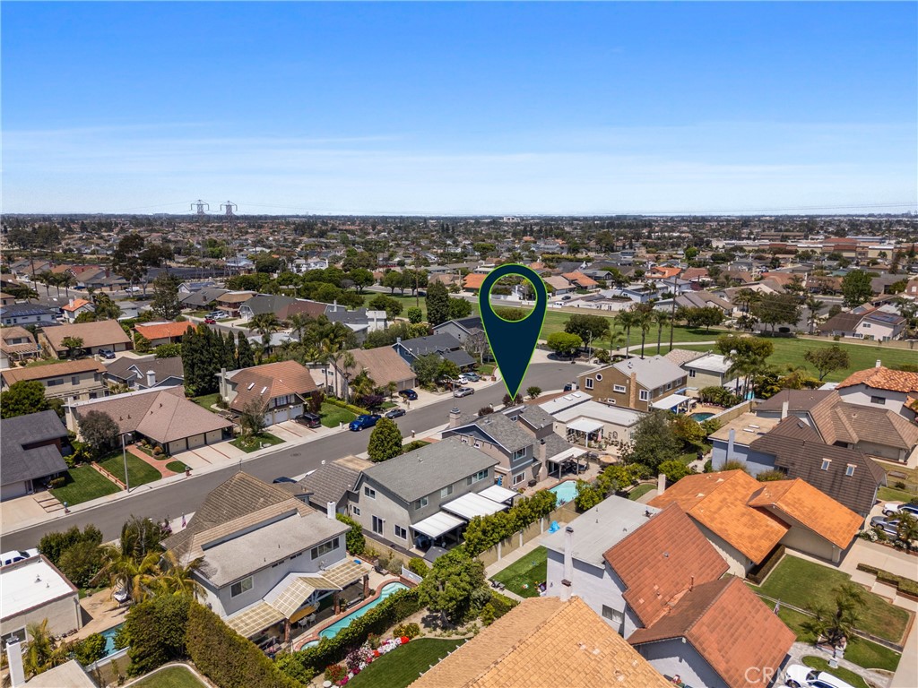 8572 Whitesails Circle