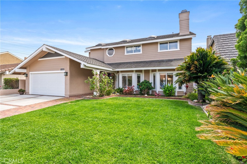 8572 Whitesails Circle