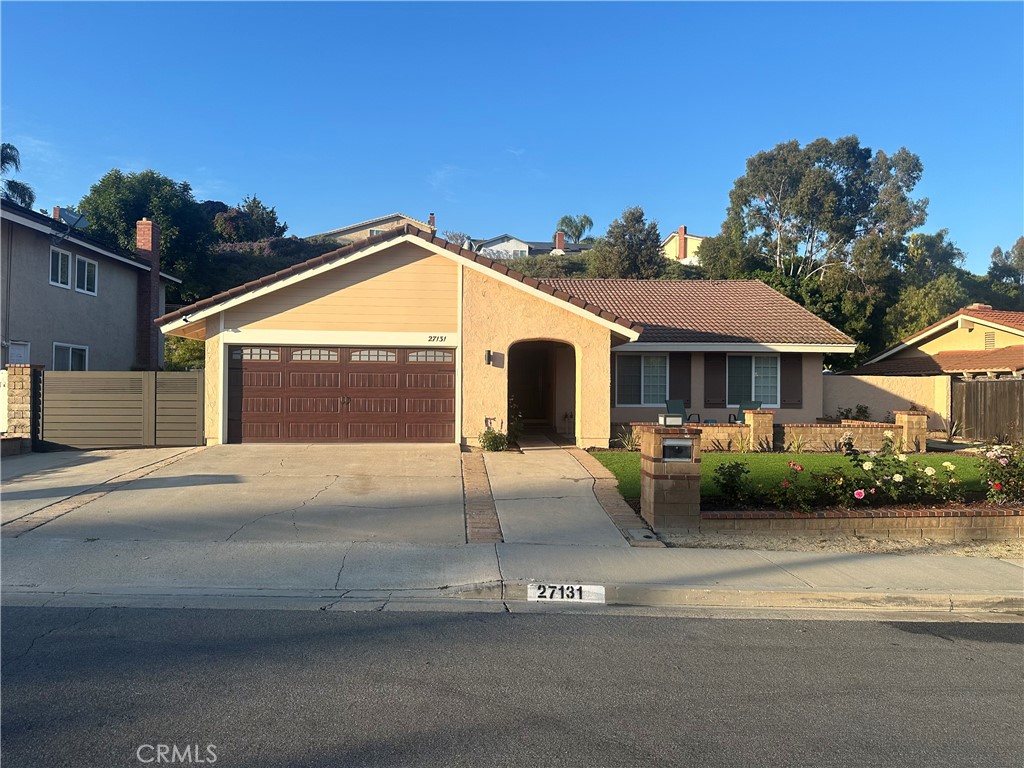 27131 Puerta Del Oro