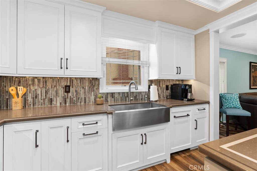 27131 Puerta Del Oro