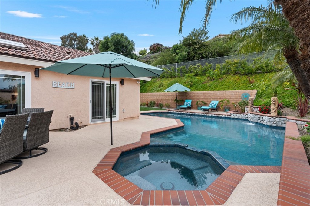 27131 Puerta Del Oro