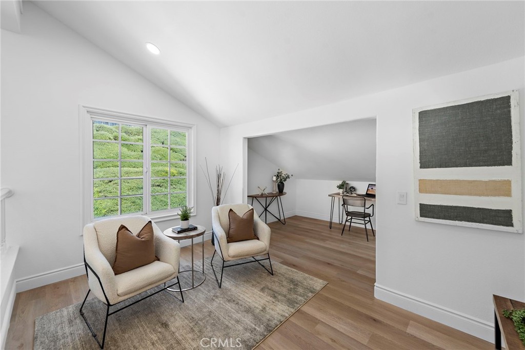 3729 E Ridgeway Road