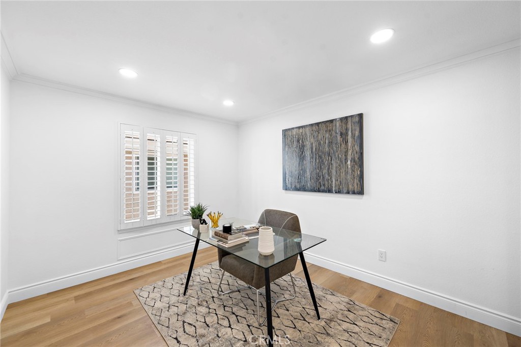 3729 E Ridgeway Road