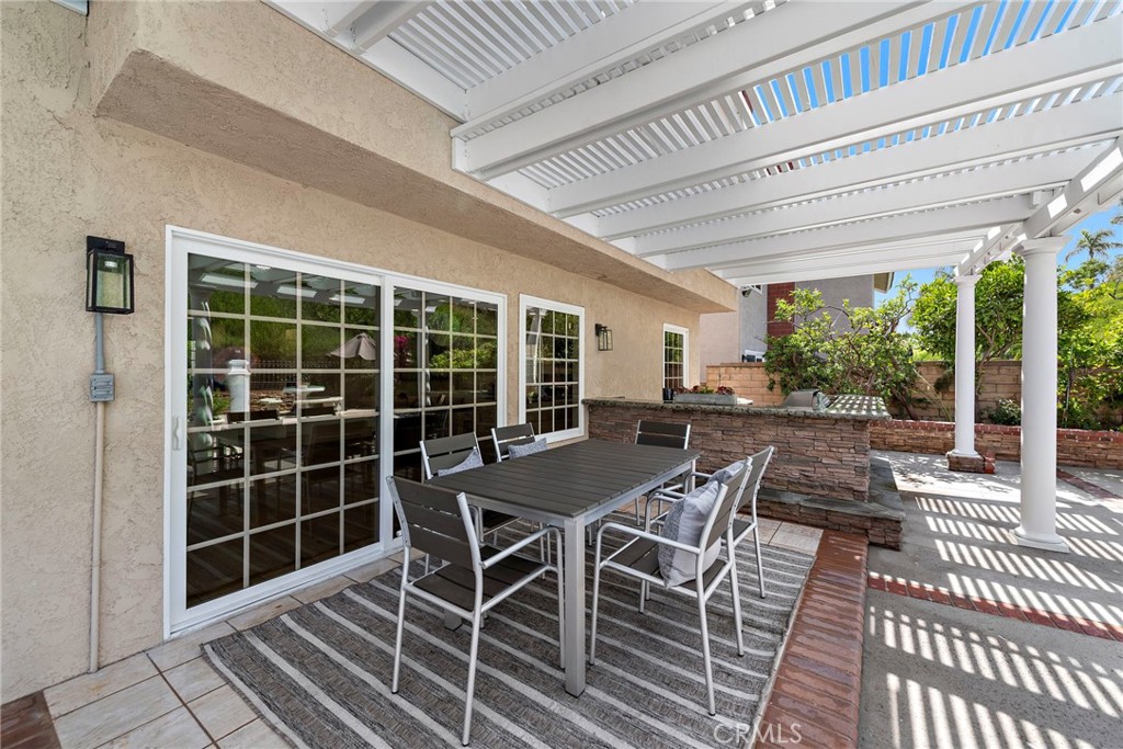 3729 E Ridgeway Road