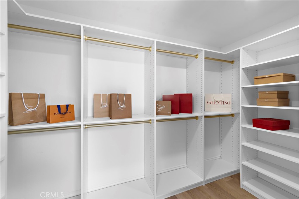 3729 E Ridgeway Road