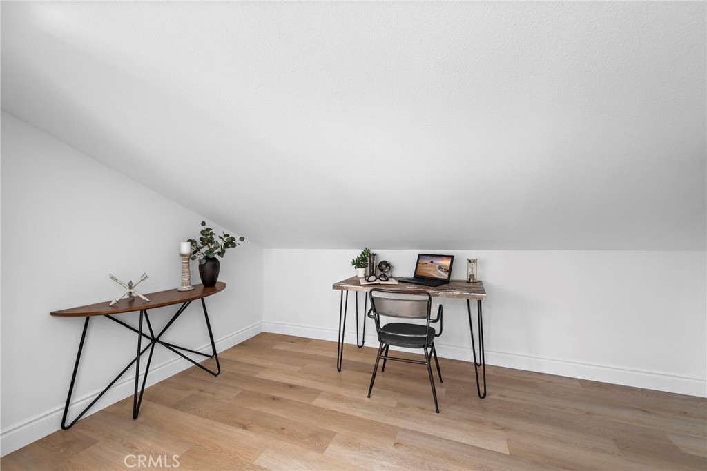 3729 E Ridgeway Road