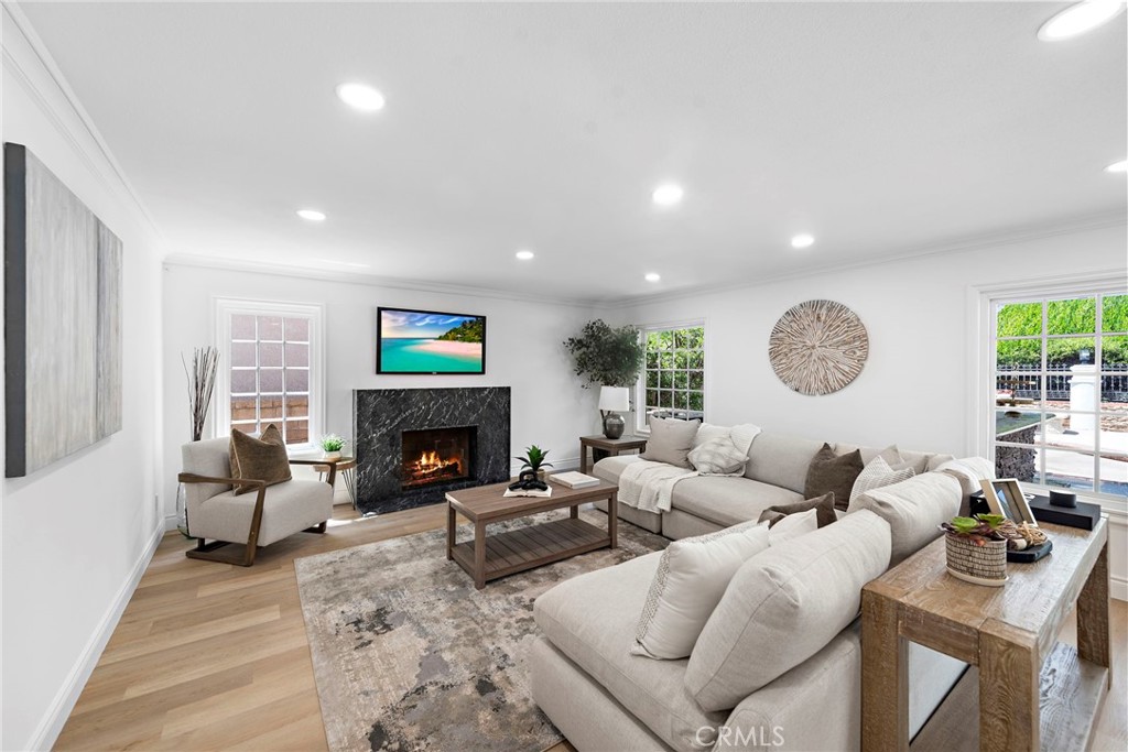 3729 E Ridgeway Road