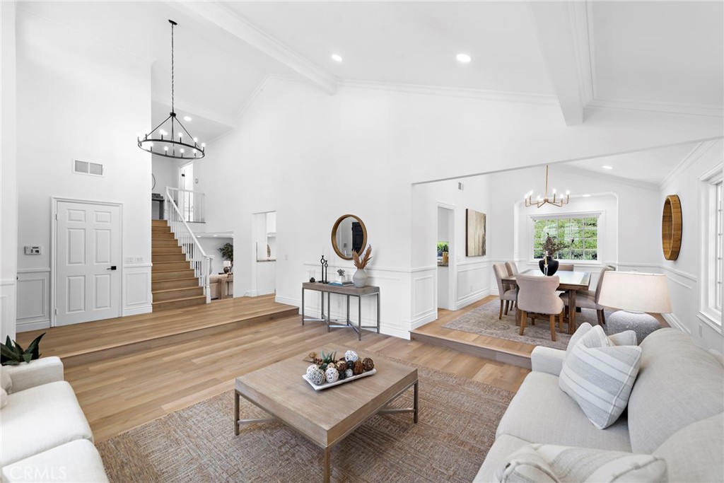 3729 E Ridgeway Road