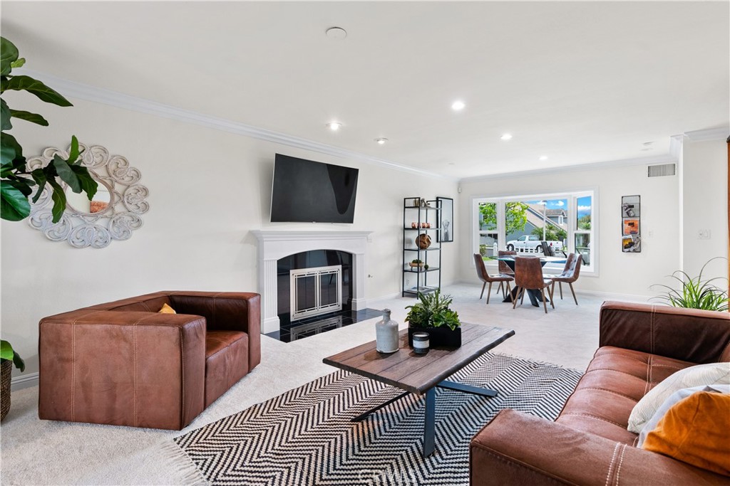 5901 Gloxinia Drive