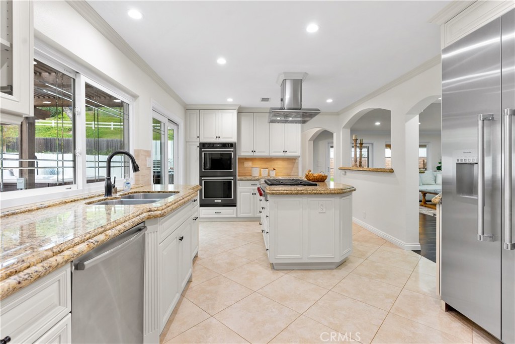 5901 Gloxinia Drive