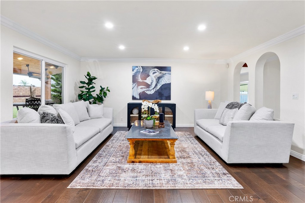 5901 Gloxinia Drive