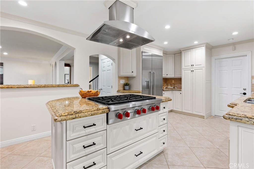 5901 Gloxinia Drive