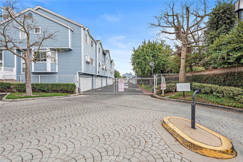 13020 Sycamore Village Drive