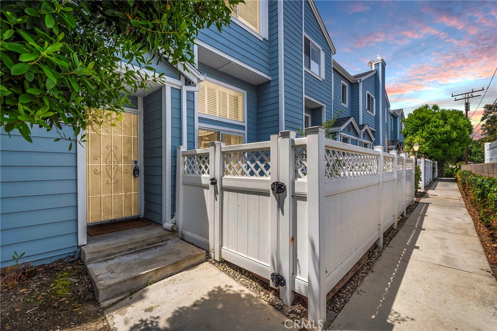 13020 Sycamore Village Drive