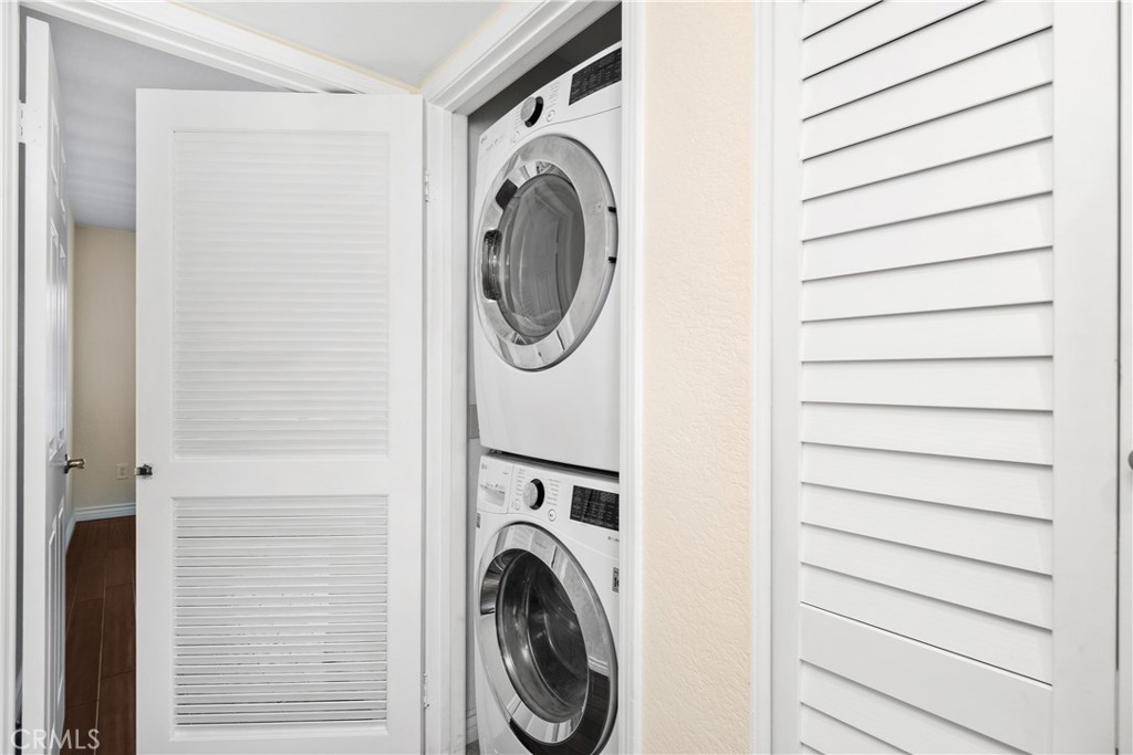 1414 Brett Place 330