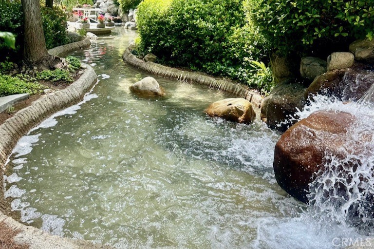 1414 Brett Place 330