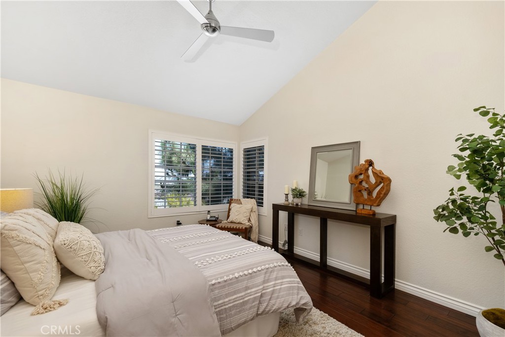 1414 Brett Place 330