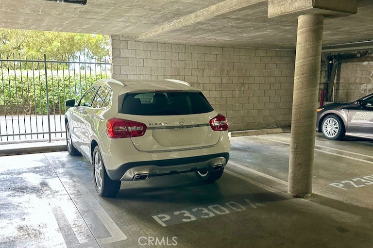 1414 Brett Place 330