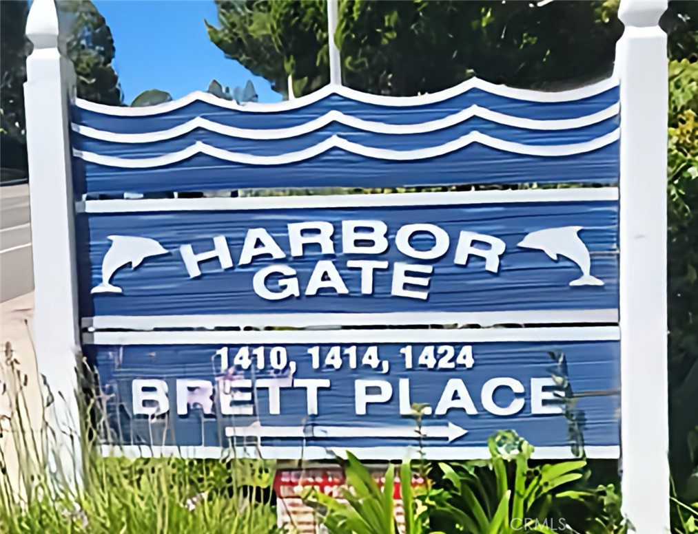 1414 Brett Place 330