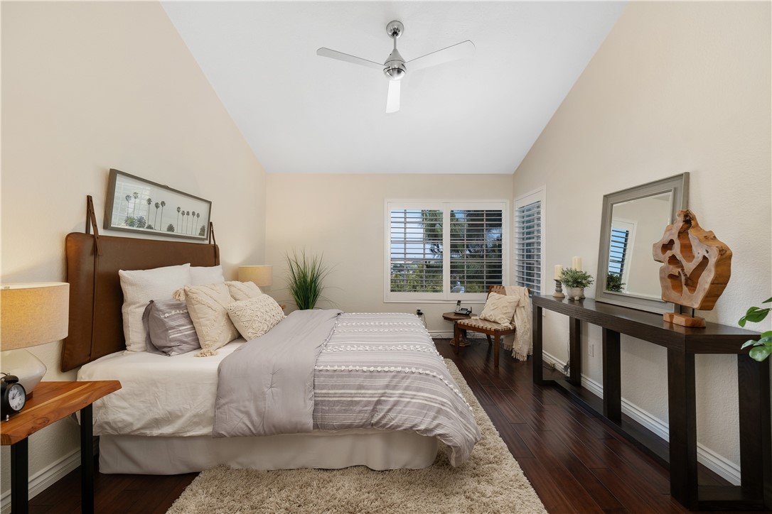 1414 Brett Place 330