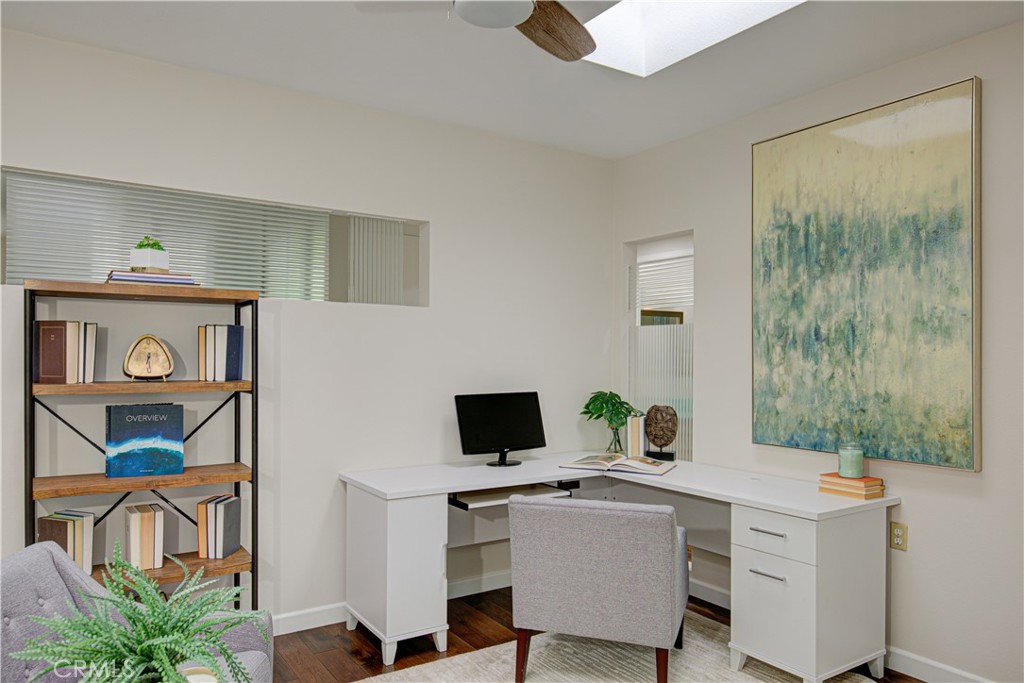 497 Avenida Sevilla B