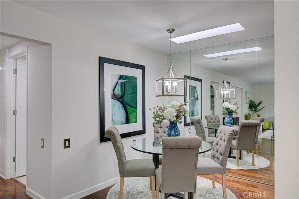 497 Avenida Sevilla B