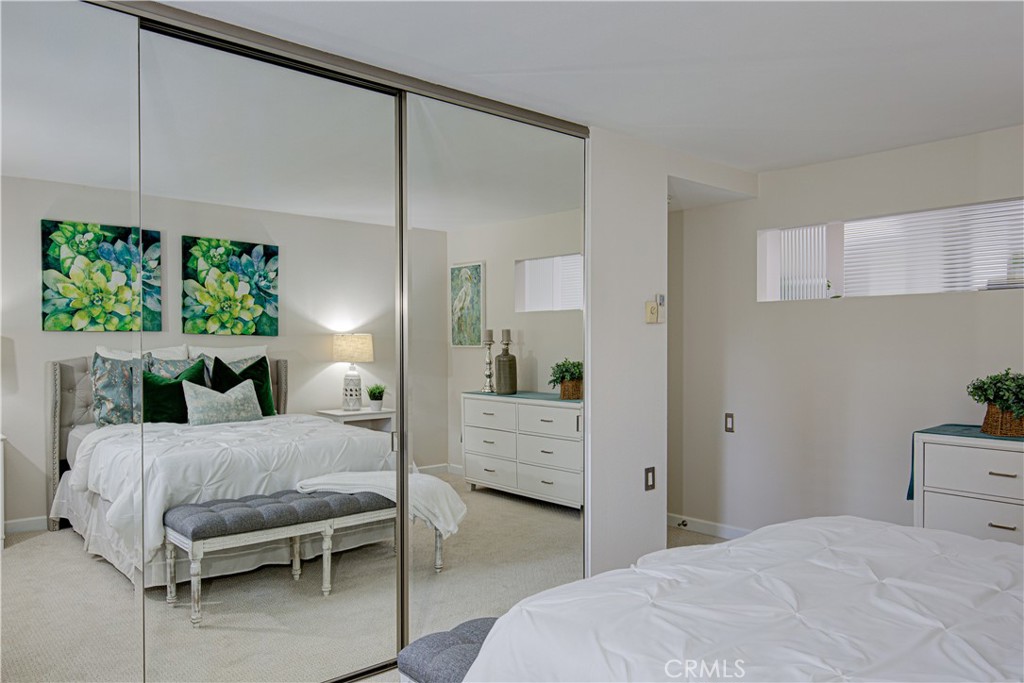 497 Avenida Sevilla B