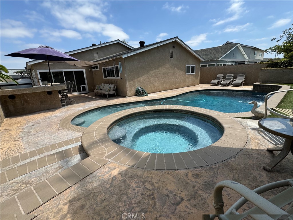 6288 Pitcairn Street