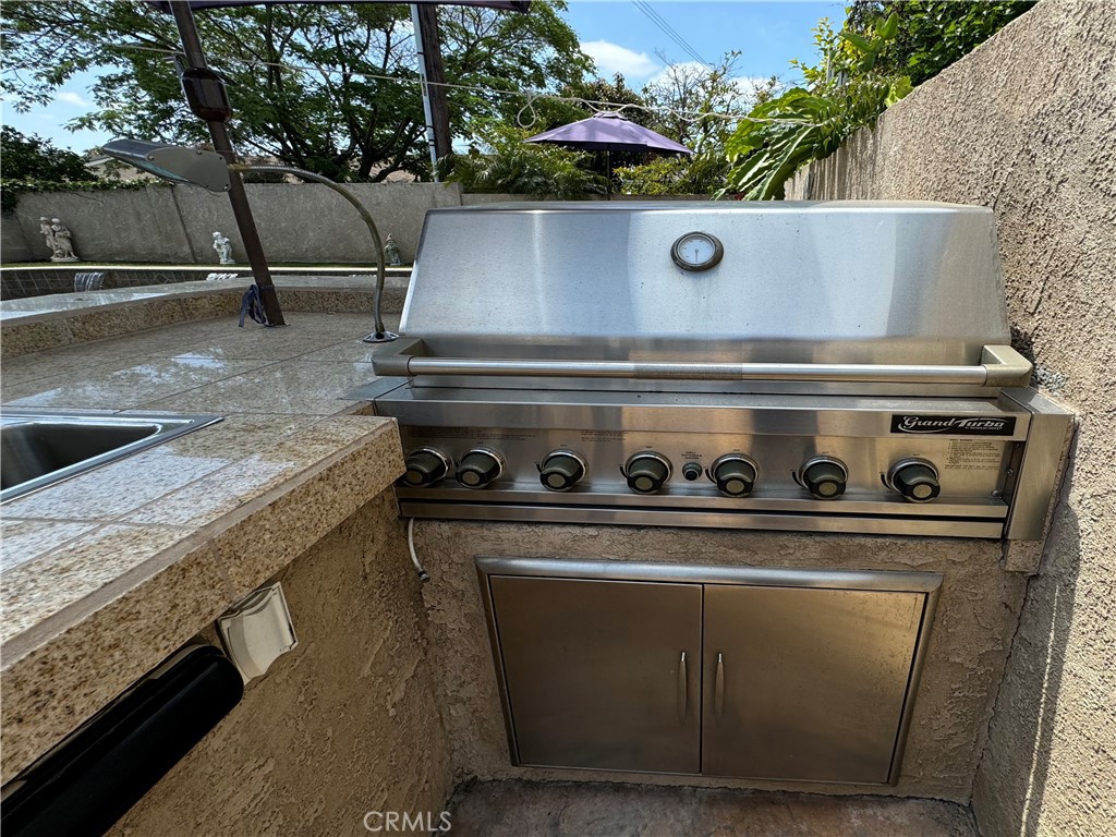 6288 Pitcairn Street