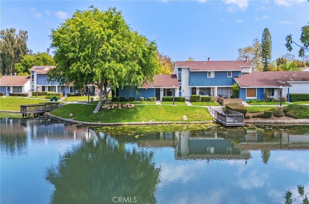 26306 Roundtree Court