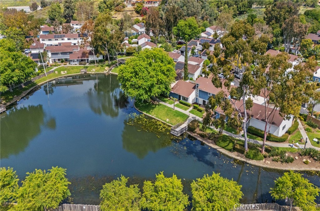 26306 Roundtree Court