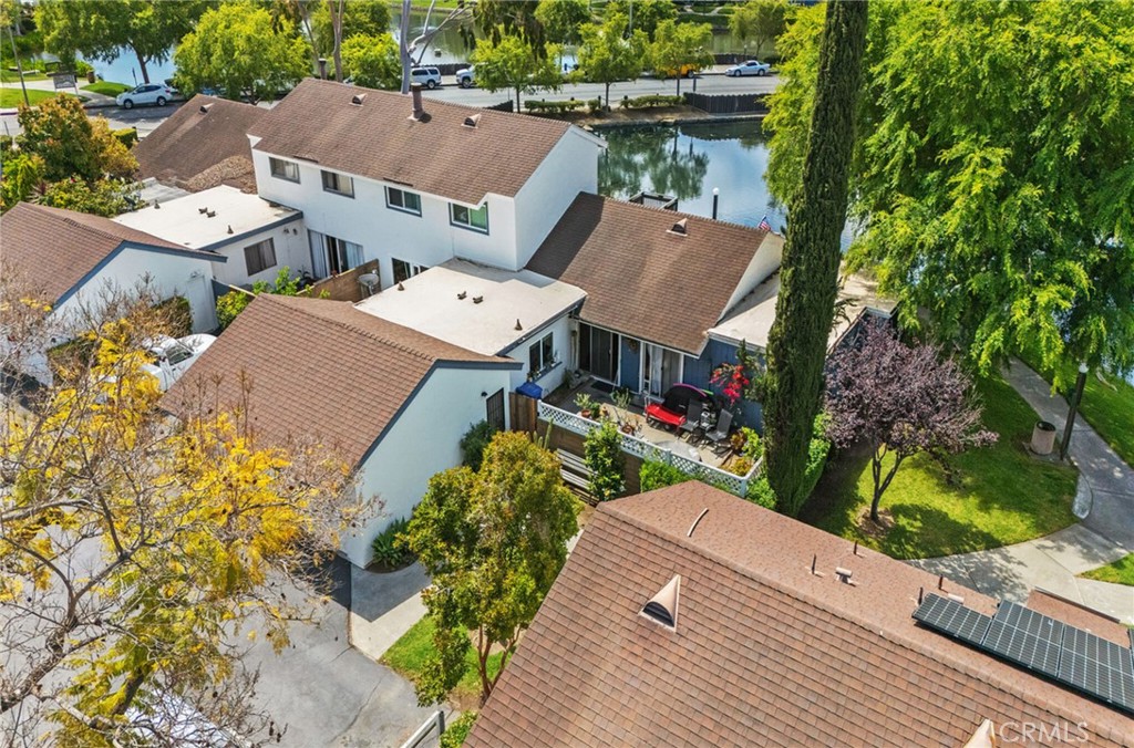 26306 Roundtree Court