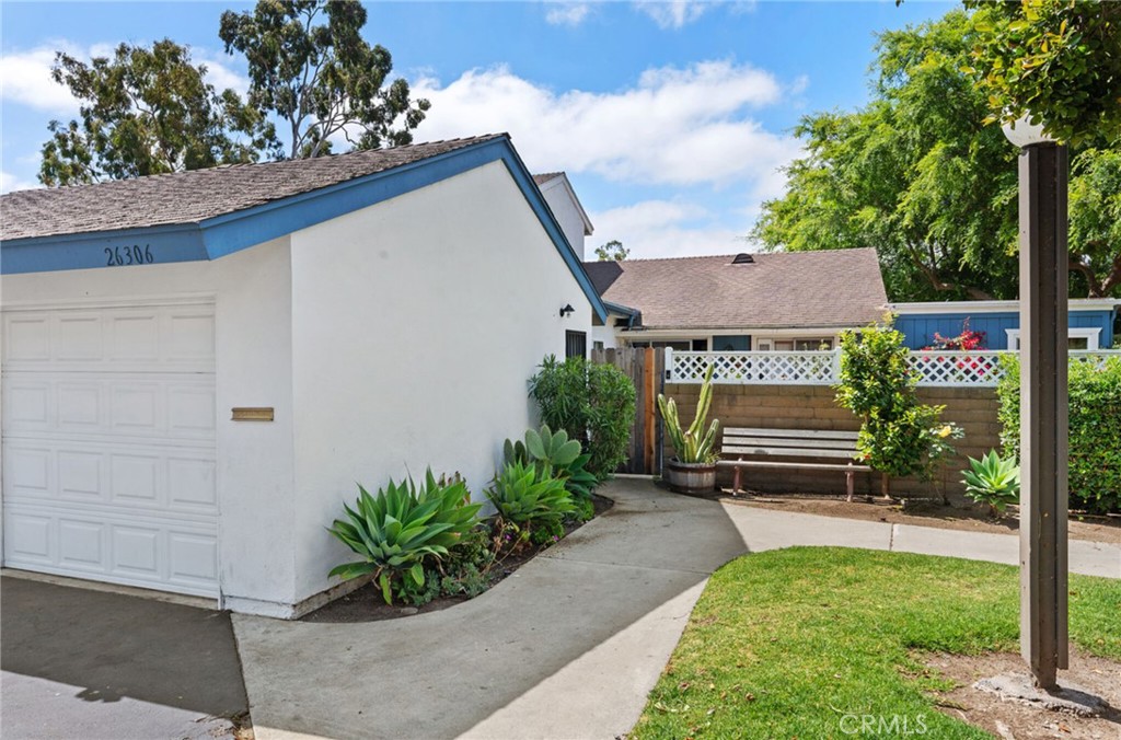 26306 Roundtree Court