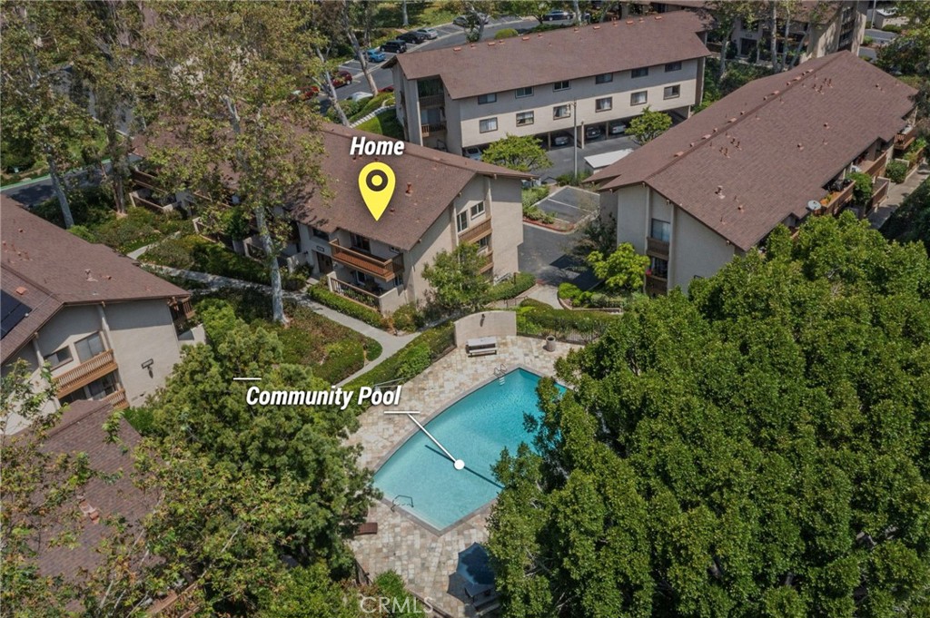 25789 Marguerite D204