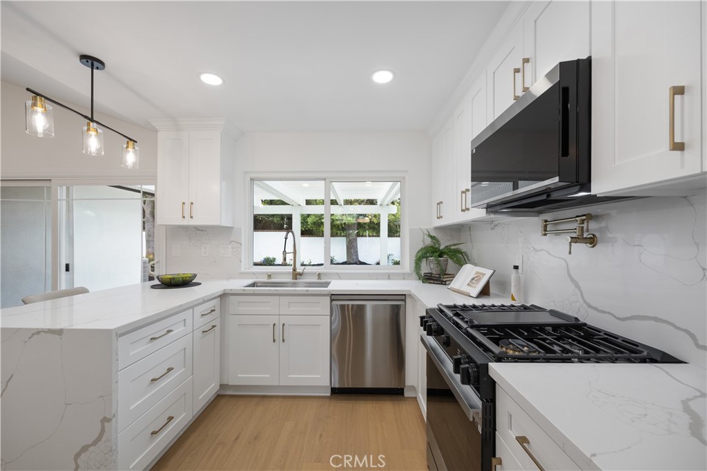 25042 Owens Lake Circle