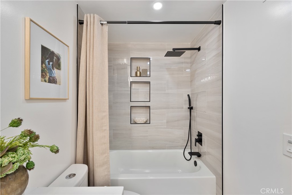 25042 Owens Lake Circle