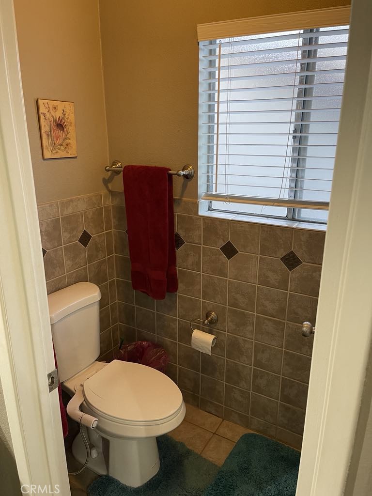 8101 woodsboro