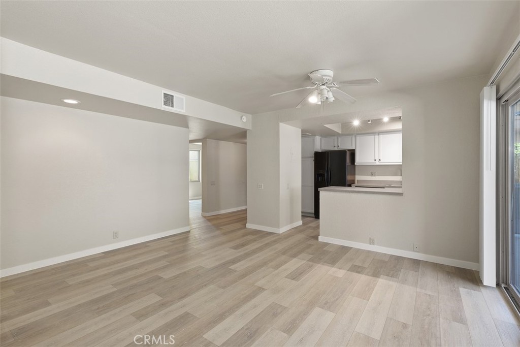 400 N Sunrise Way 126