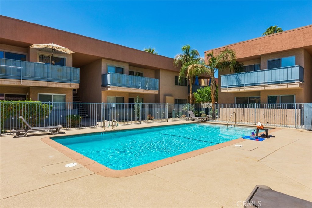 400 N Sunrise Way 126