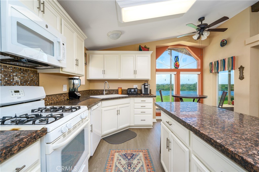 3397 Highway 95 #127