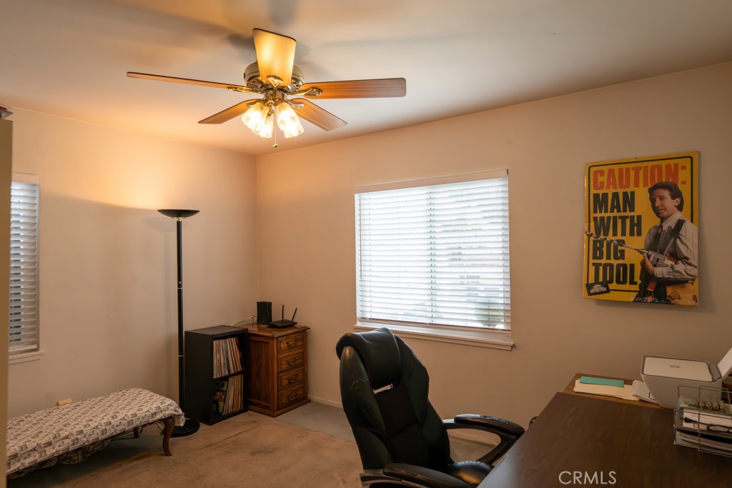 1624 W Roberta Avenue